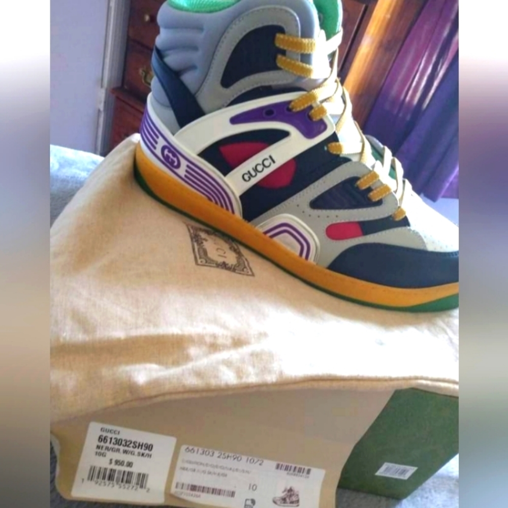 Gucci shoes
